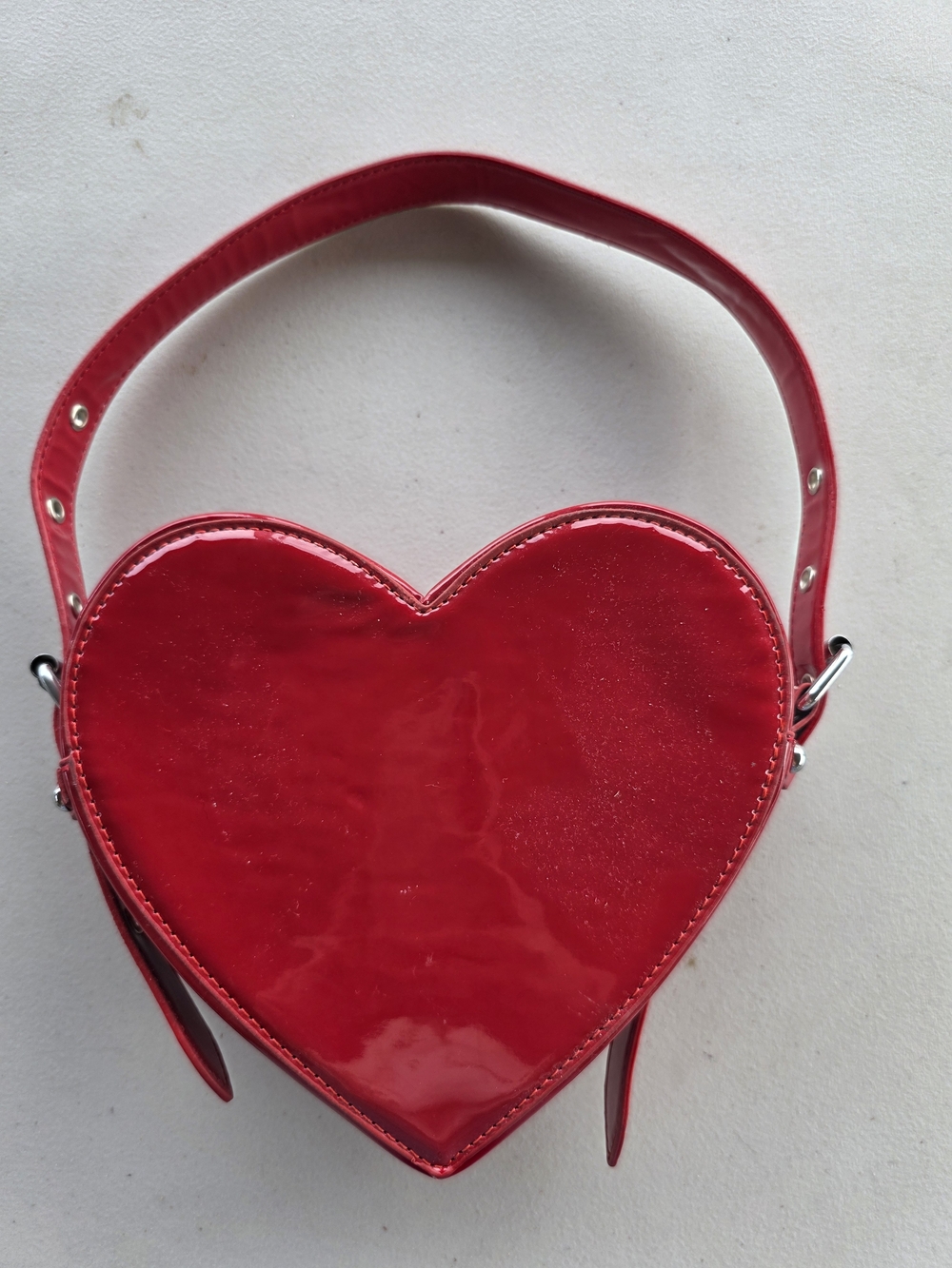 Women's Red Heart Patent Crossbody Bag